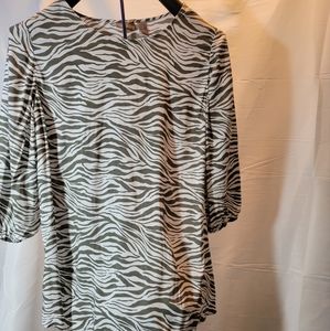 #1310 Chicos green Ambra stripe top.